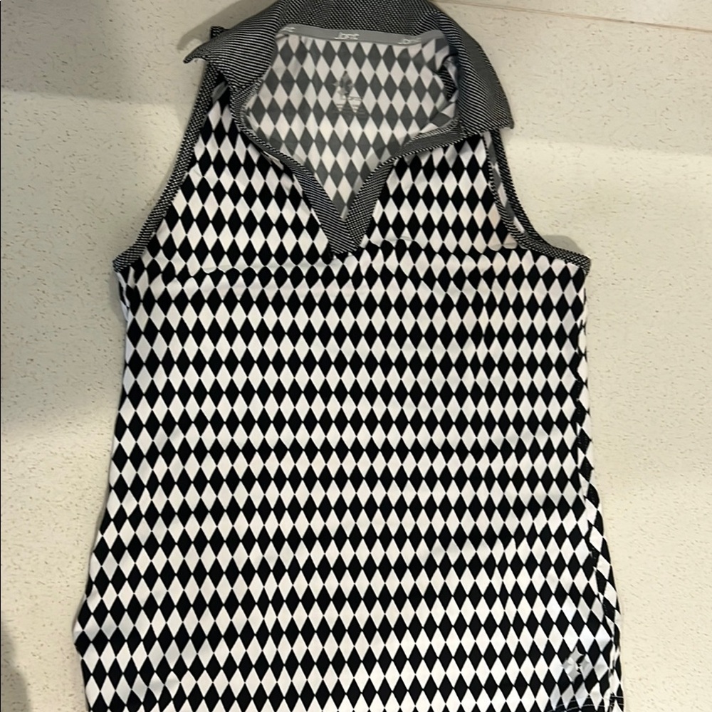 Black and White Sleeveless golf top jofit size small